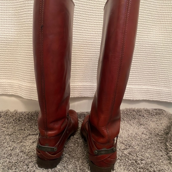 Frye Red boots size 7 - Picture 2 of 4